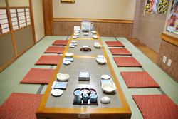 ろばた焼き あかちょうちん小千谷店